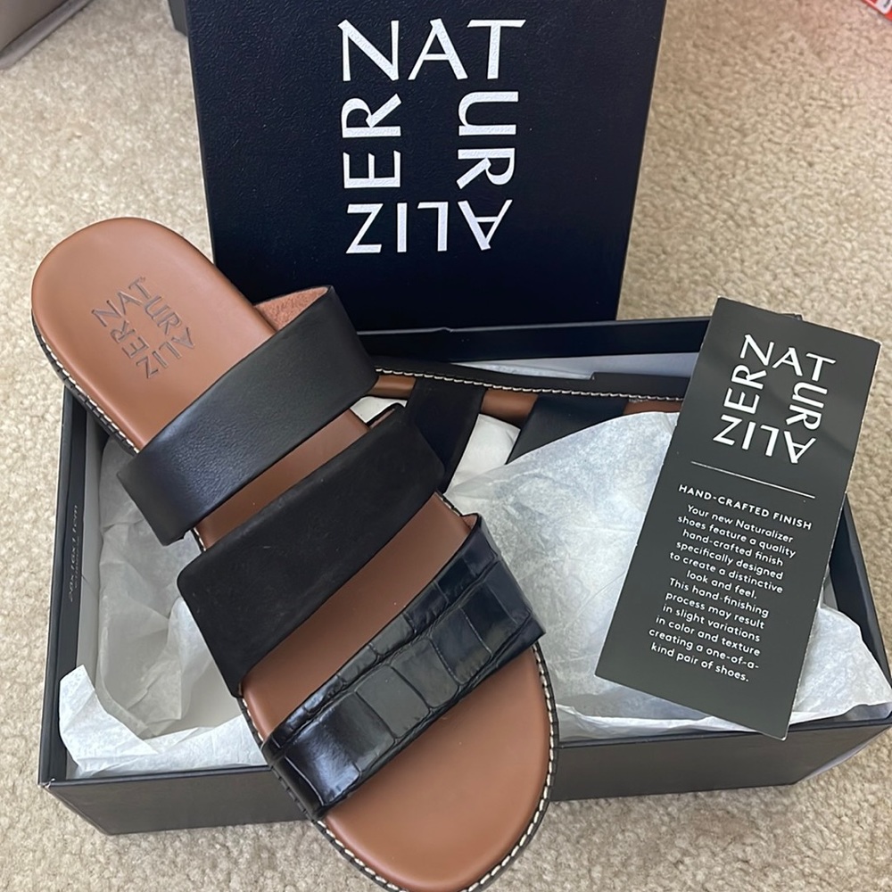 Naturalizer Slide